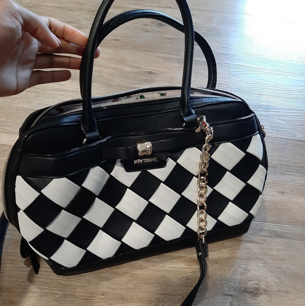 Betsey Johnson black and white bag